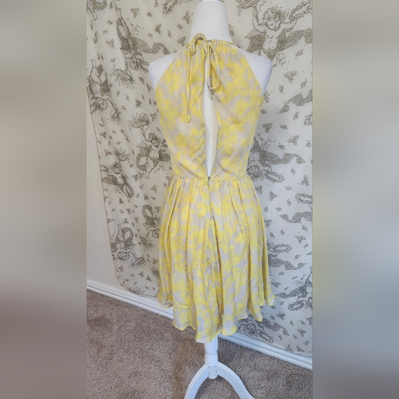 Pippa lemon yellow and grey silky spring dress sz 2 - Picture 2 of 7
